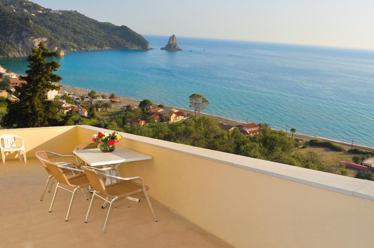 Holiday Apartments Maria With Pool - Agios Gordios Beach 外观 照片
